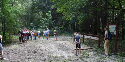 Ścieżka w Majdanie Ostrowskim